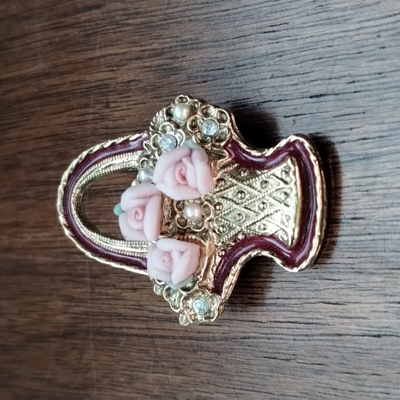 1928 Pin - Picture 2 of 3